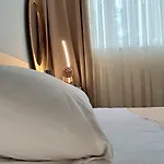 Lirik *